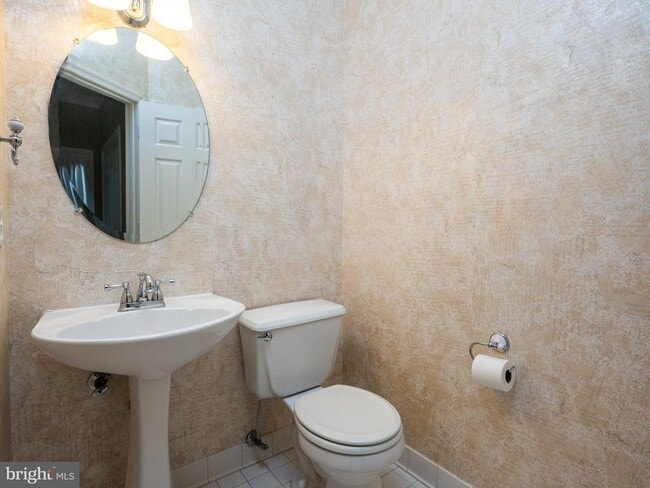 Building Photo - 3766 Tonbridge Pl