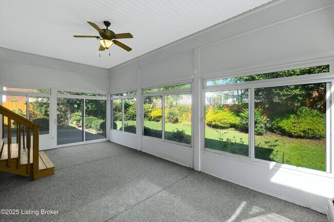 Building Photo - 12611 Bernay Pl