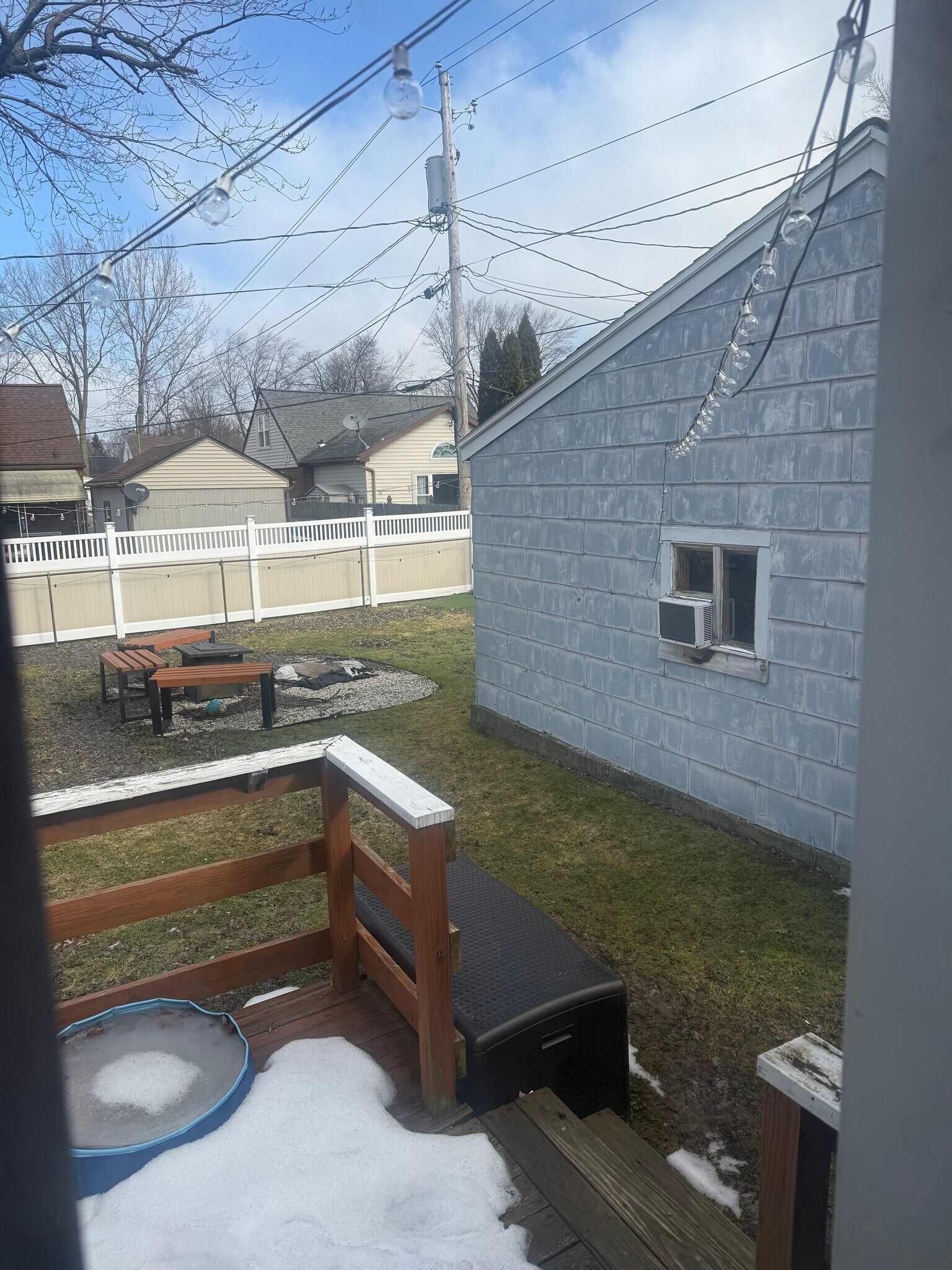 Building Photo - 26 Pinevale Ct