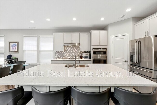 Building Photo - 6942 Cherry Creek Blvd