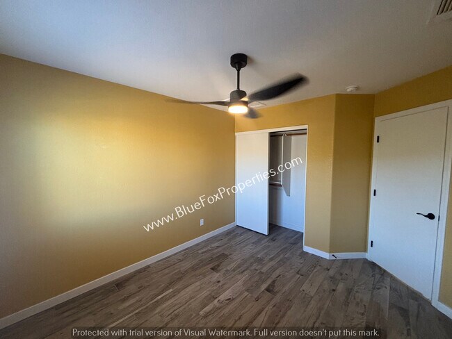 Building Photo - 2570 W Camino Del Grijalva