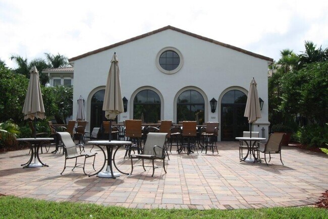 Building Photo - 4BD/2BA Single Family Home in Olympia!!