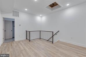 Building Photo - 3842 Fairmount Ave