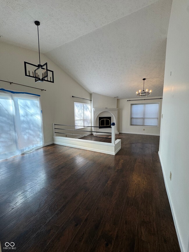 Building Photo - 3572 Laureate Ct N