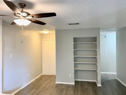 Building Photo - 11800 Alpheus Ave