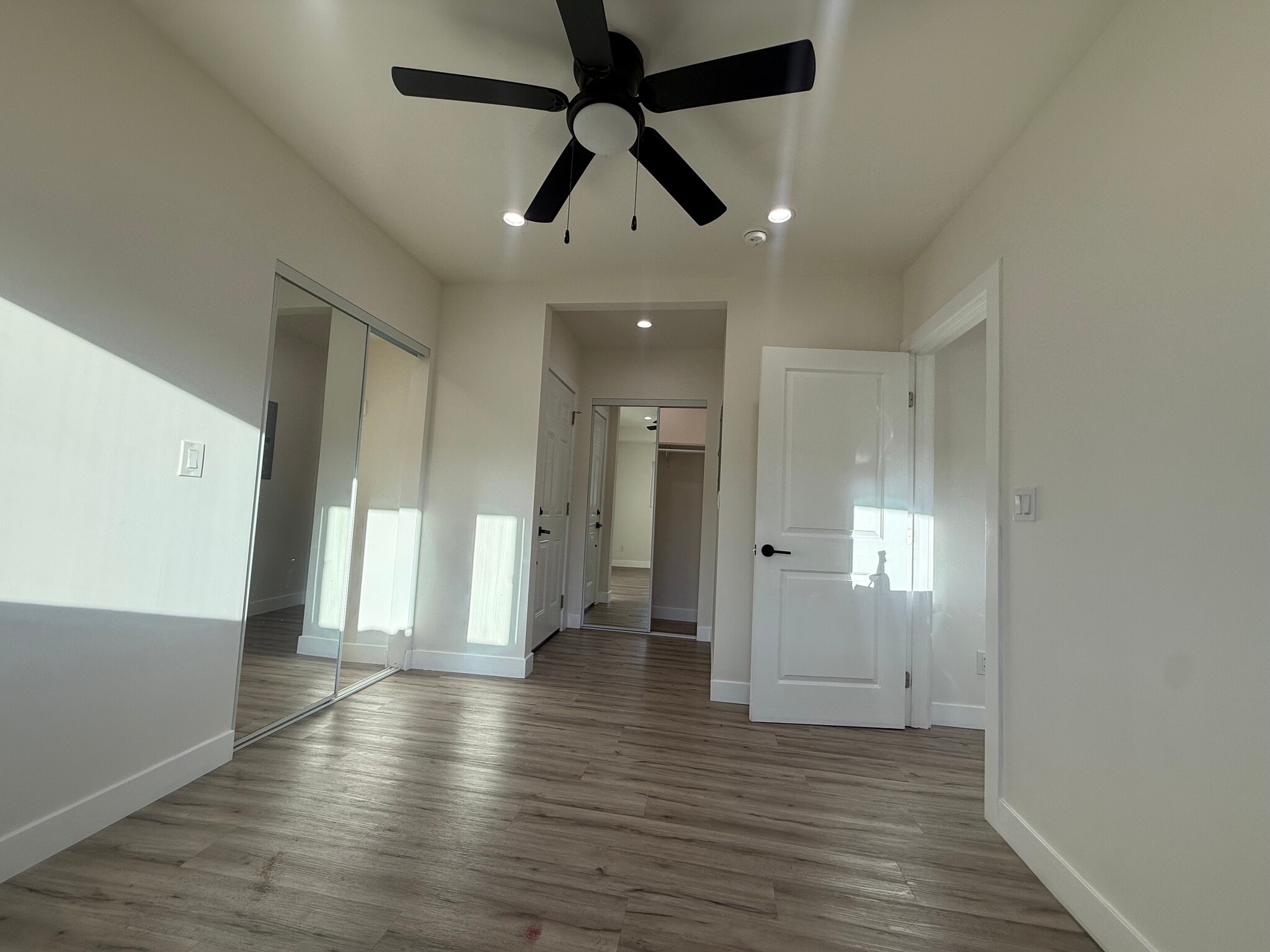 Building Photo - 3027 Lanfranco St