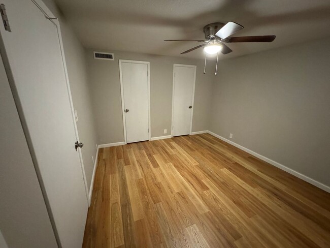 Building Photo - 1040 S Grand