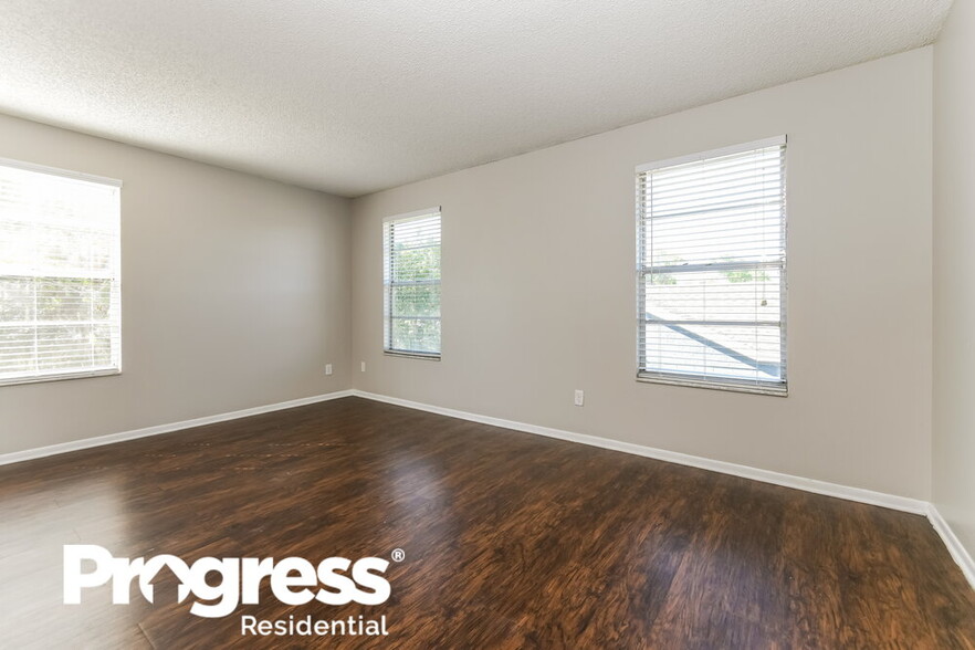 Building Photo - 7663 Sapphire Ln