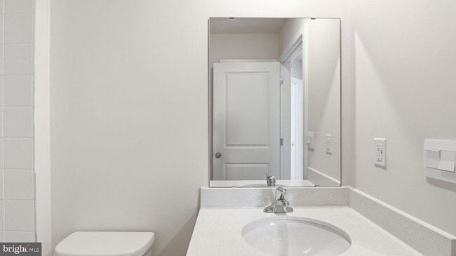 Building Photo - 466 Still Feather Ave