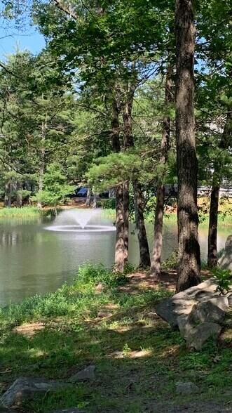 Building Photo - 30 Ledgewood Hills Dr