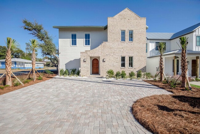 Building Photo - 226 George C Wallace Blvd