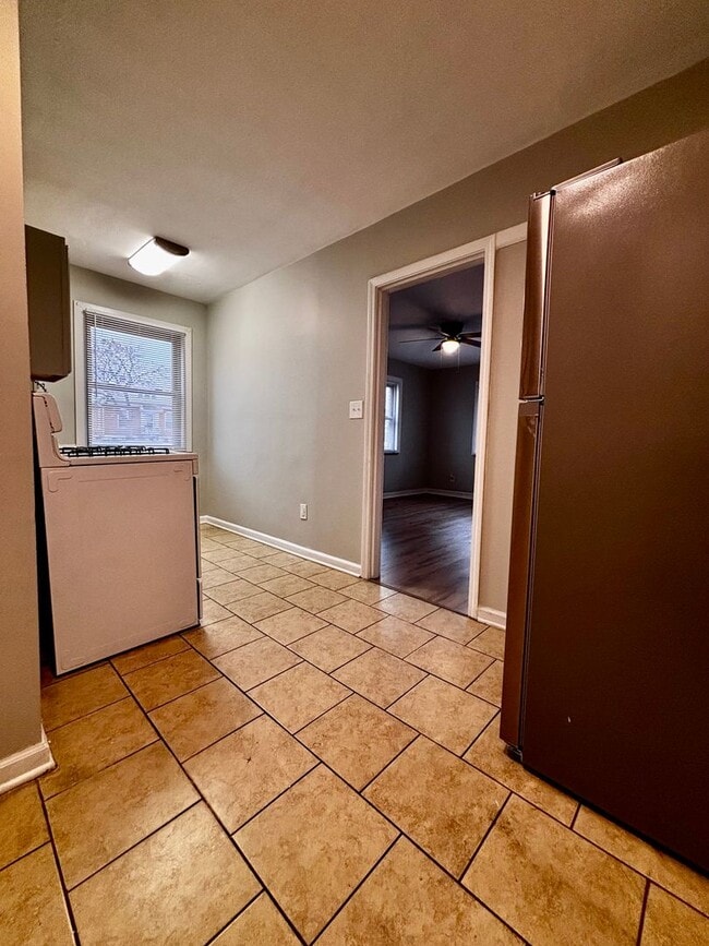 Building Photo - Cozy & Convenient Studio Apartment in Fair...