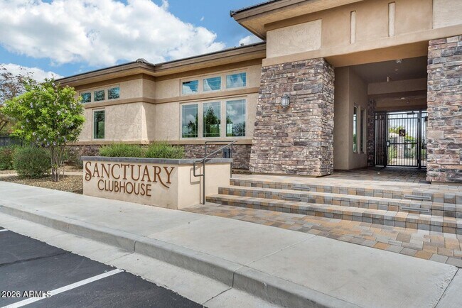 Building Photo - 4627 E Navigator Ln