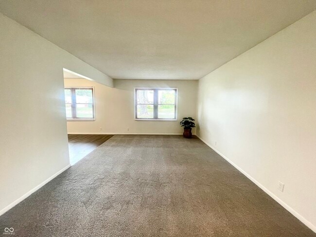 Building Photo - 5505 N Austin Dr