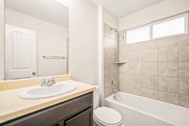 Building Photo - Single Story RedBird Ranch Rental! No Carp...