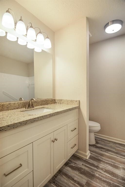 Building Photo - 4615 Roserock Ln