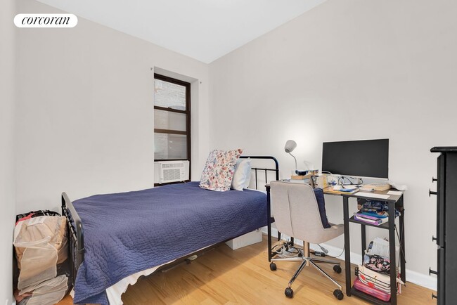 Building Photo - 462 Amsterdam Ave