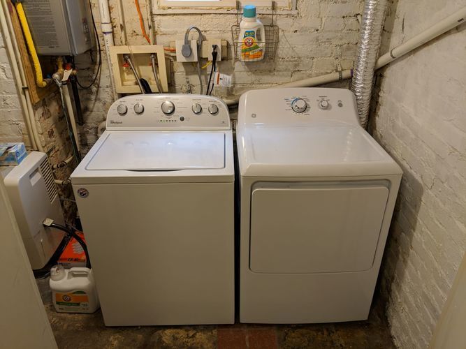 Building Photo - 1629 Newton St NW