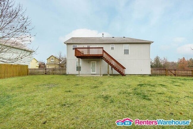 Building Photo - Beautiful 3 bed, 2.5 baths in Kearney. Ava...