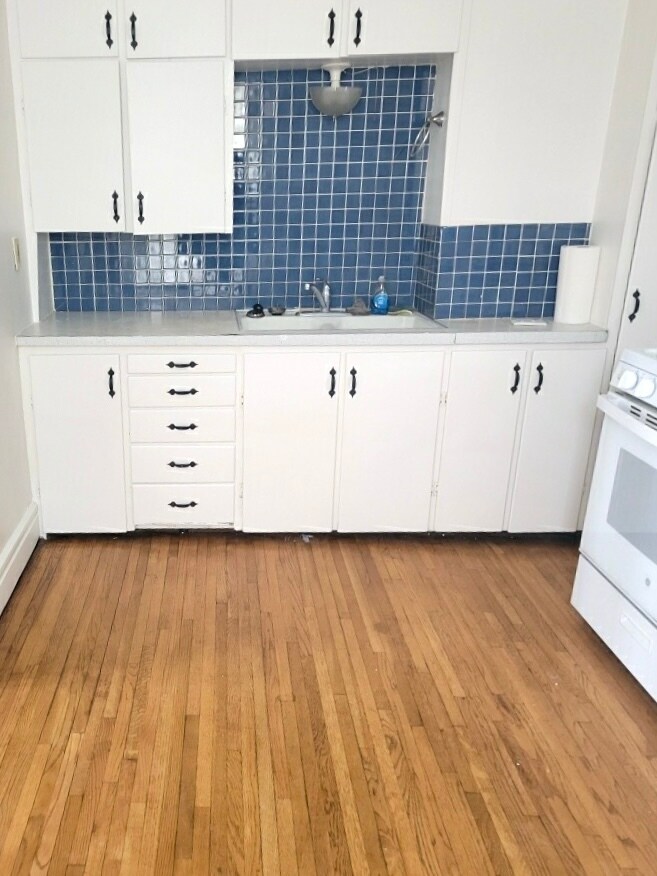 Building Photo - 609 S Broad St