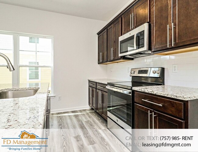Building Photo - 108 Genoa Ct