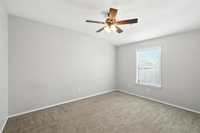 Building Photo - 1056 Breeders Cup Dr