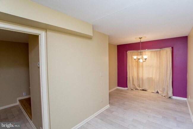 Building Photo - 1529 Margaret Ct