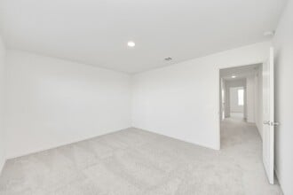 Building Photo - 10315 Malta Trce Dr