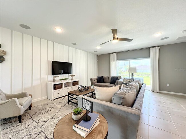 Building Photo - 425 Quarry Rock Cir