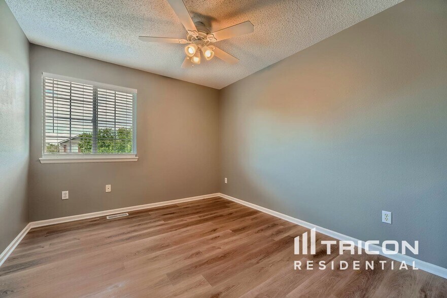 Building Photo - 20204 E Progress Pl