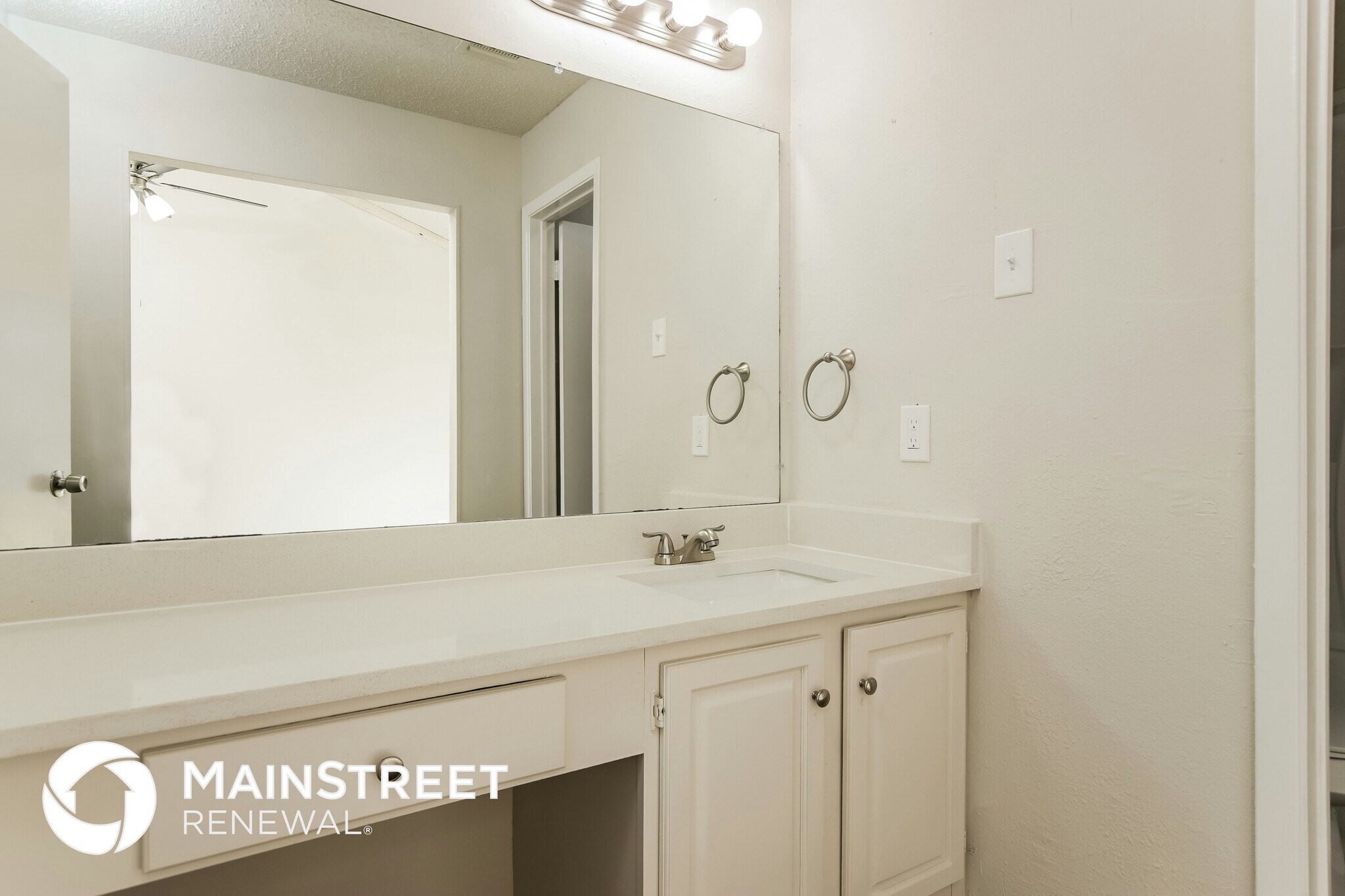 Building Photo - 1031 Mercer Dr