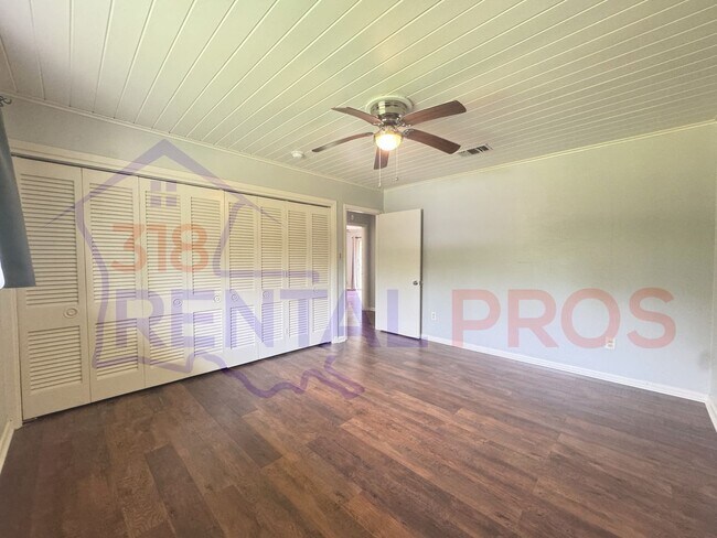 Building Photo - 3 Bed, 2 Bath Home in Ruston