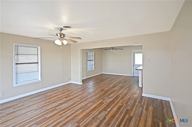 Building Photo - 4706 Dreibrodt Rd