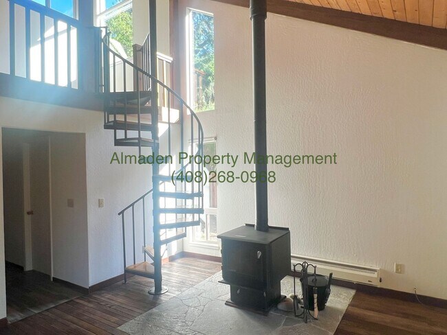Building Photo - Remodeled Home in the Los Gatos Hills! Awa...