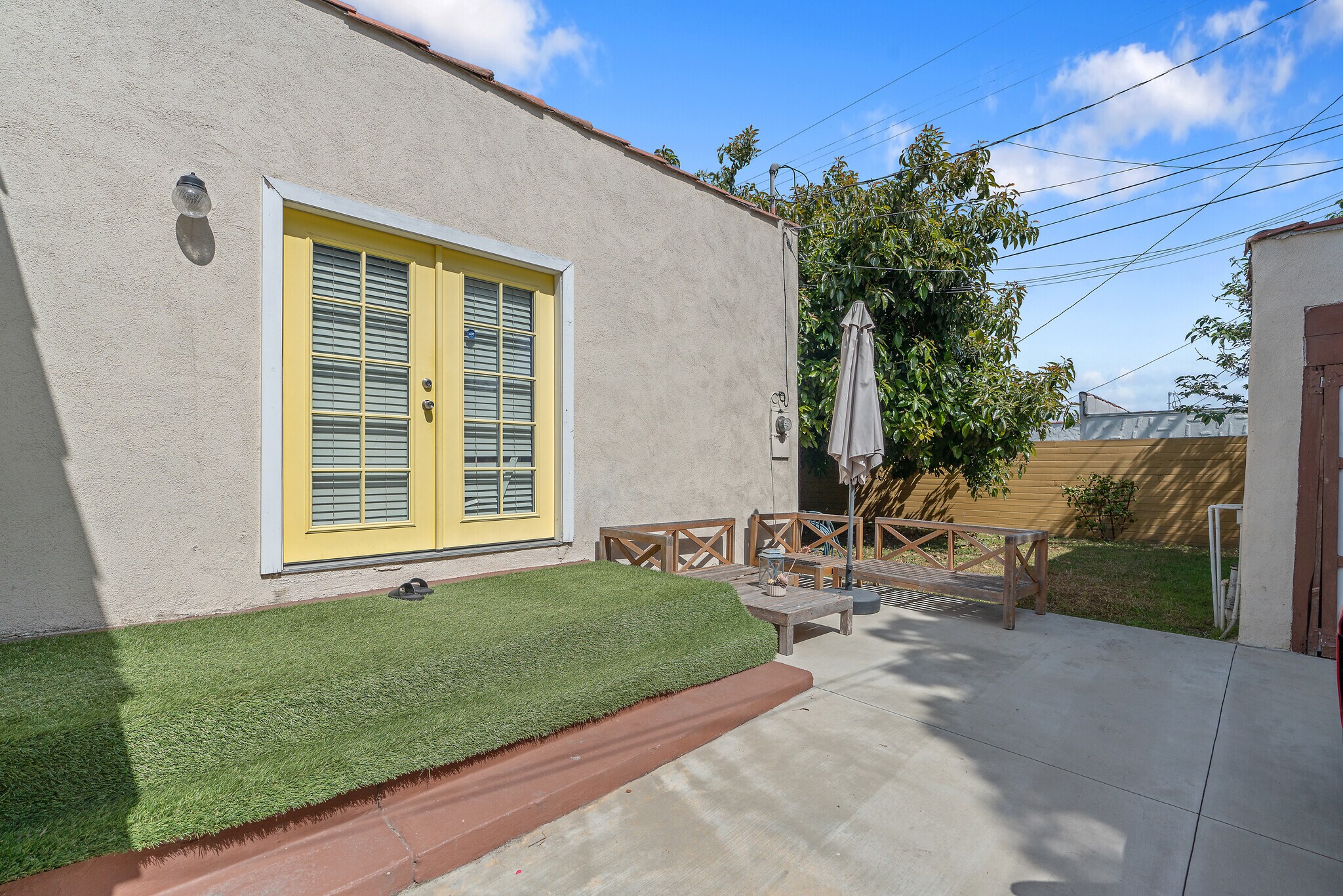 Building Photo - 3111 W 69th St