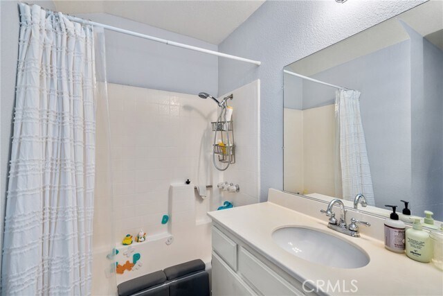 Building Photo - 242 Preakness Dr