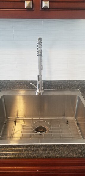 SS farmhouse sink - 7 Shawmut Ter