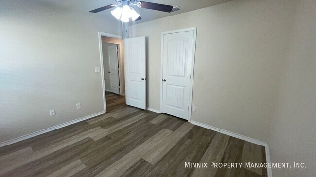 Building Photo - 2118 143rd St