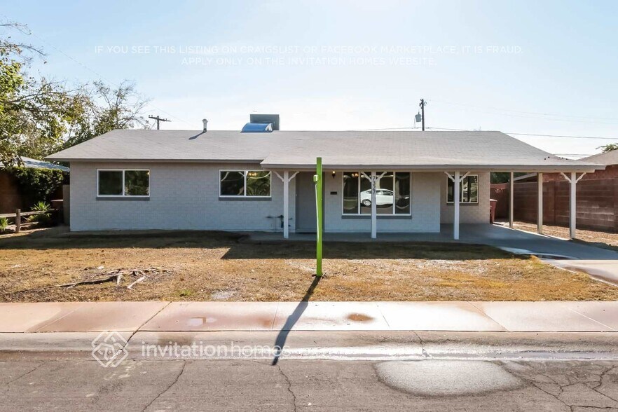 Primary Photo - 7327 E Palm Ln