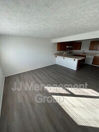 Building Photo - 1207 2nd St