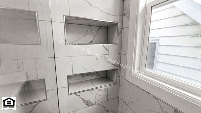 Building Photo - 1209 Rivermet Ave