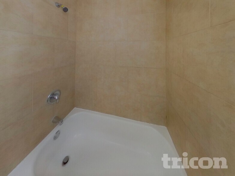 Building Photo - 3210 W Tyson Ave