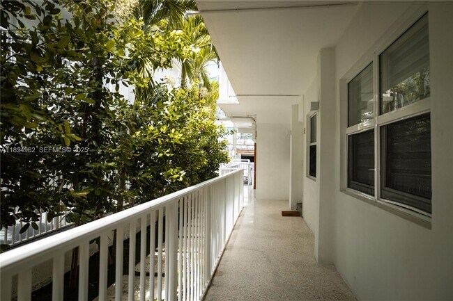 Building Photo - 224 Meridian Ave