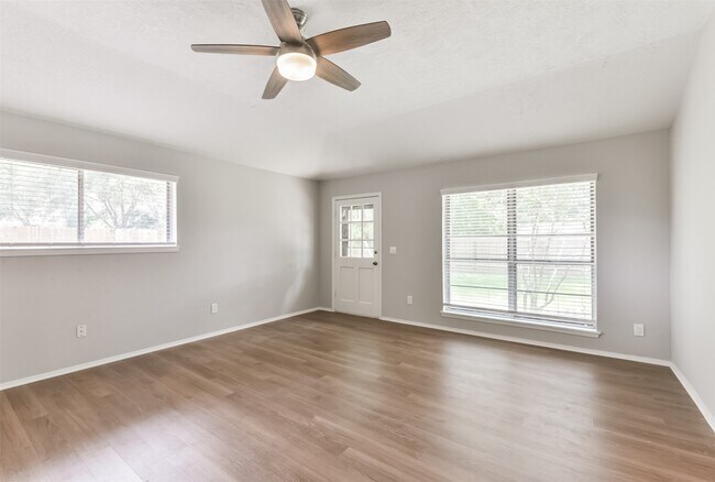 Building Photo - 22803 Merrymount Dr