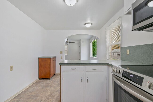 Building Photo - 2bd/1b Boise Bench Home!