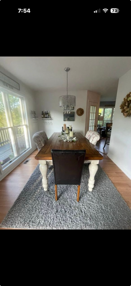 Building Photo - 1722 Bennington Dr