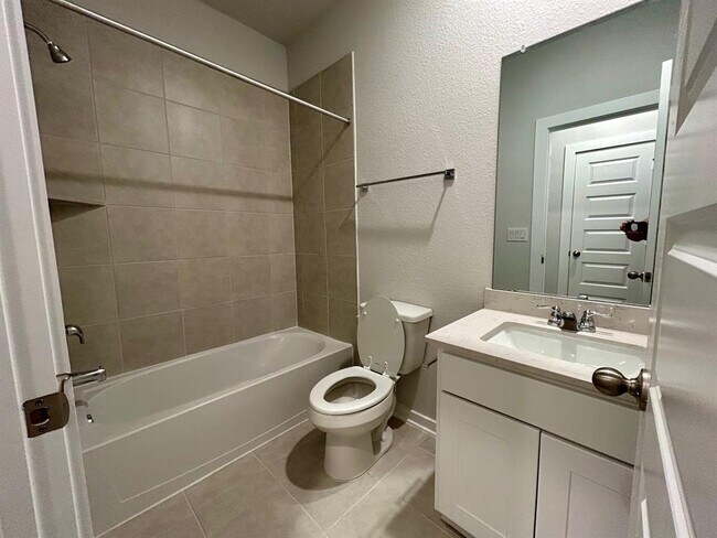 Building Photo - 8454 Sweet Cherry Ln