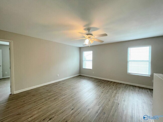 Building Photo - 30003 Westfield Dr