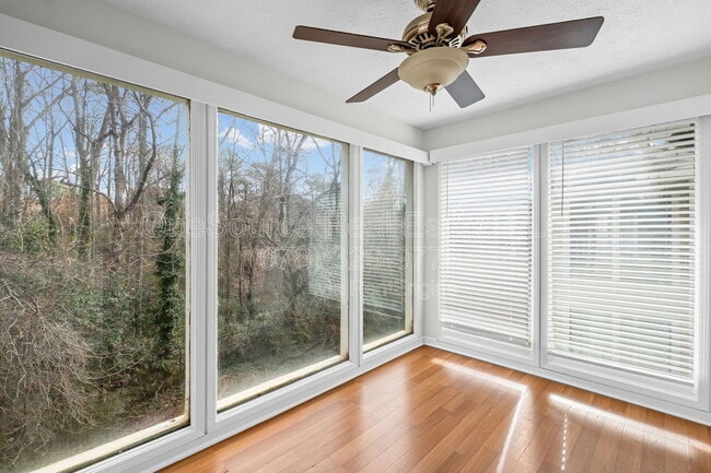 Building Photo - 1809 Augusta Dr