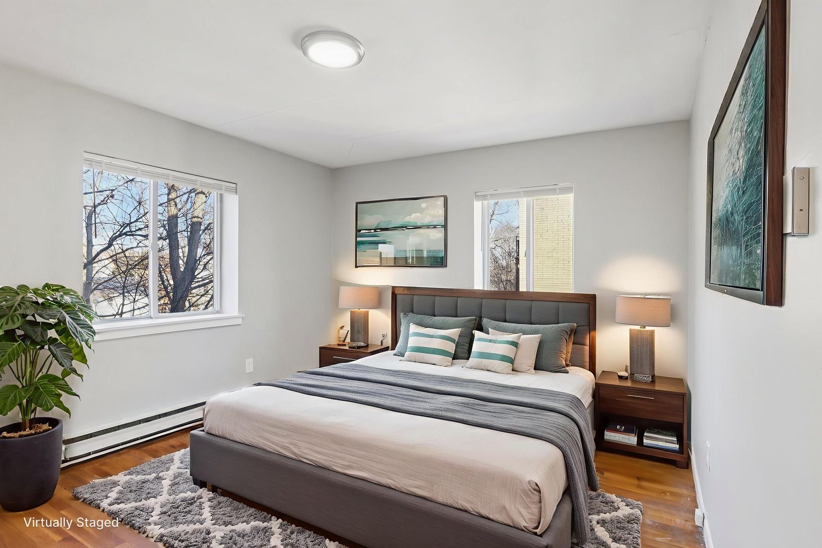 Building Photo - 10 Thorn St